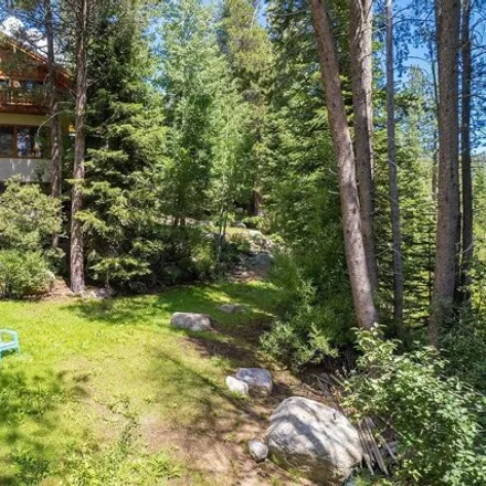 Image 2 - 97 Winding Creek Road, Placer County, CA 96146, USA - House for sale