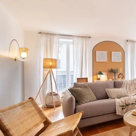 Rent this 2 bed apartment on 32 Rue de la Lune in 75002 Paris, France