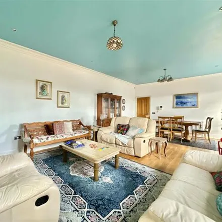 Image 2 - Goscote Hall, Edith Murphy Close, Birstall, LE4 3AZ, United Kingdom - Apartment for sale
