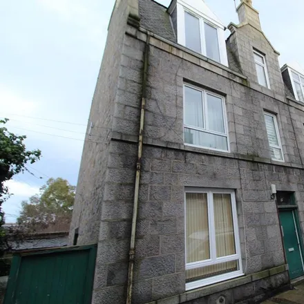 Rent this 1 bed apartment on 12 Richmond Terrace in Aberdeen City, AB25 2RL