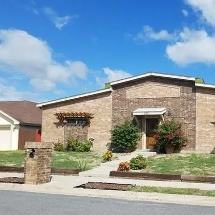 Rent this 3 bed house on 607 North 42nd Street in Bentsen Colonia, McAllen