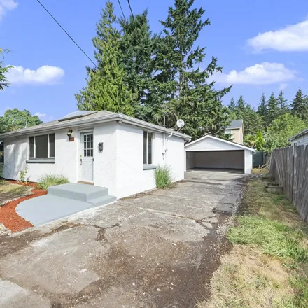 Buy this 2 bed house on 8907 Northeast Fremont Street in Portland, OR 97220
