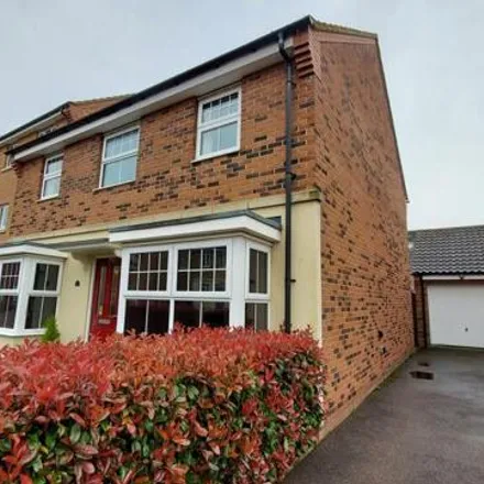 Buy this 4 bed house on Newbury Crescent in Bourne, PE10 0JZ