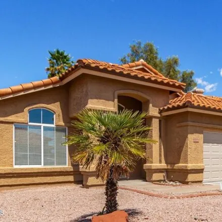 Rent this 3 bed house on 10066 E Evans Dr in Scottsdale, Arizona