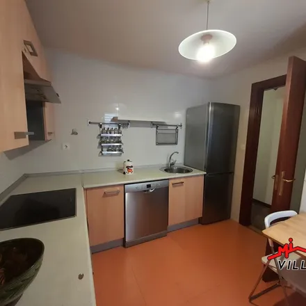 Rent this 2 bed apartment on Avenida de Francia in 39770 Laredo, Spain