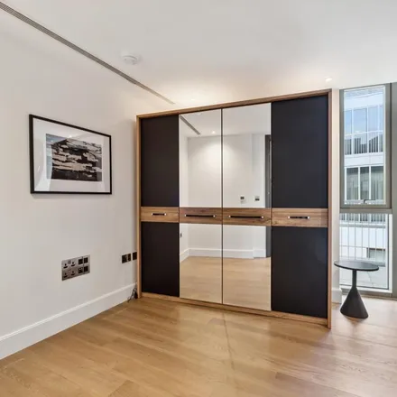 Image 5 - Sherrin House, 9 Beckford Close, London, W14 8TX, United Kingdom - Apartment for rent