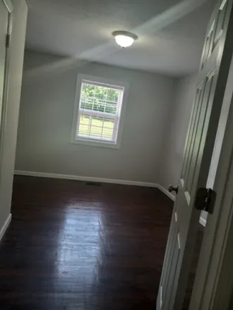Image 7 - 155 Midway Dr, Oliver Springs TN - Apartment for rent
