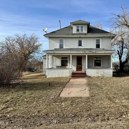 Image 1 - 287 4th Avenue South, Froid, Roosevelt County, MT 59226, USA - House for sale