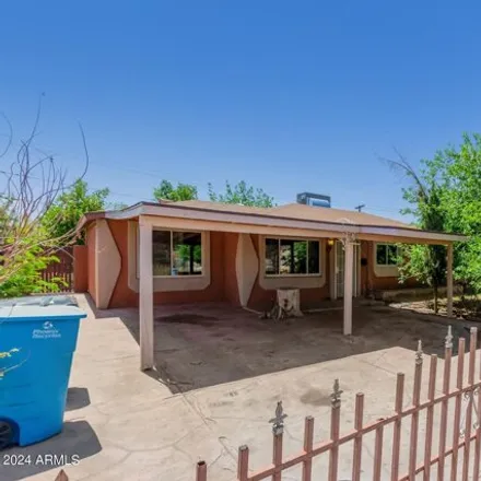 Buy this 3 bed house on 4625 West Whitton Avenue in Phoenix, AZ 85031