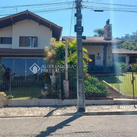 Buy this 2 bed house on Avenida Presidente Castelo Branco in Centro, Igrejinha - RS