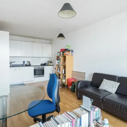 Rent this 2 bed apartment on Westcott Road in London, SE17 3SY