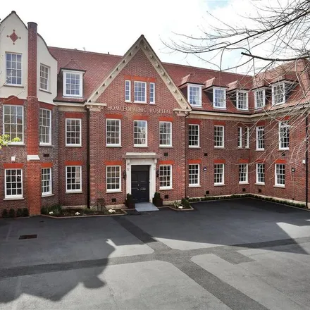 Rent this 2 bed apartment on London Road in Royal Tunbridge Wells, TN1 1DT
