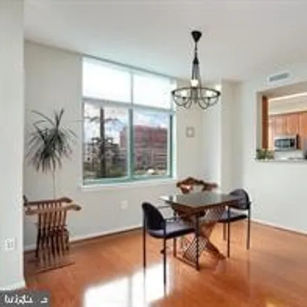 Image 4 - Old Georgetown Road, North Bethesda, MD 20852, USA - Apartment for rent