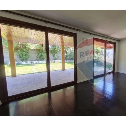 Rent this 3 bed house on El Molino in Colina, Chile