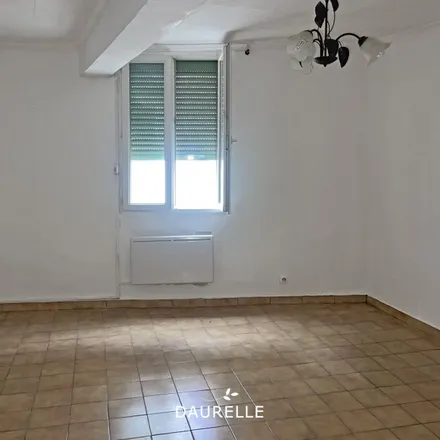 Rent this 5 bed apartment on 212 Route d'Avignon in 13160 Châteaurenard, France