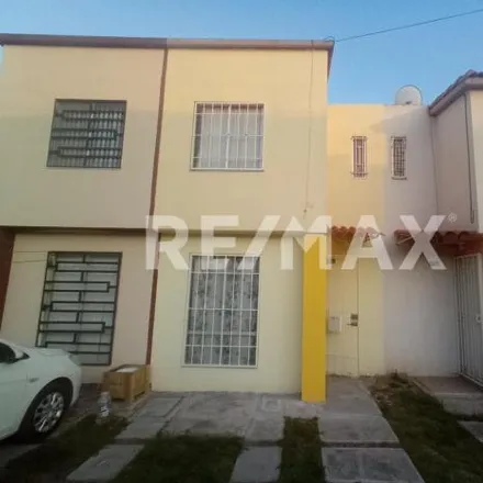 Buy this 2 bed house on Calle Lago Tequesquitengo in 55635, MEX