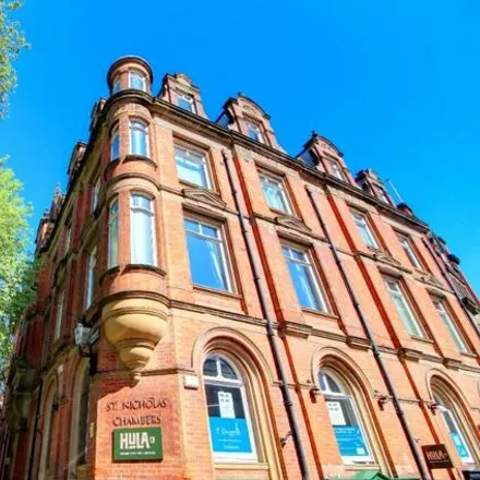 Rent this 2 bed room on St Nicholas Cathedral in Amen Corner, Newcastle upon Tyne