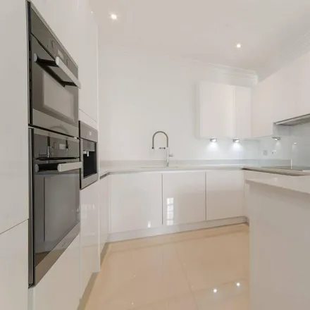 Image 4 - Rainville Road, London, W6 9HJ, United Kingdom - Apartment for rent