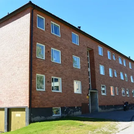 Rent this 3 bed apartment on Ankis Bar & Pizzeria in Storgatan 37, 917 32 Dorotea