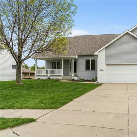 Buy this 4 bed house on 2599 Southwest Ridgeway Court in Ankeny, IA 50023