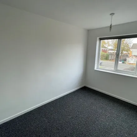 Image 7 - Apperley Way, Cradley, B63 2PY, United Kingdom - Apartment for rent