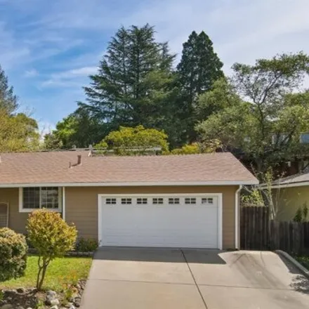 Buy this 3 bed house on 243 Ginger Drive in Auburn, CA 95603