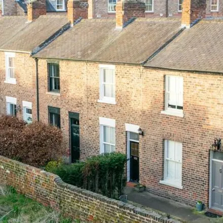 Rent this 1 bed townhouse on Dewsbury Cottages in York, YO1 6HB