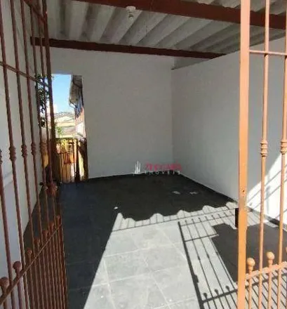 Rent this 3 bed house on Rua do Patriarca in Picanço, Guarulhos - SP