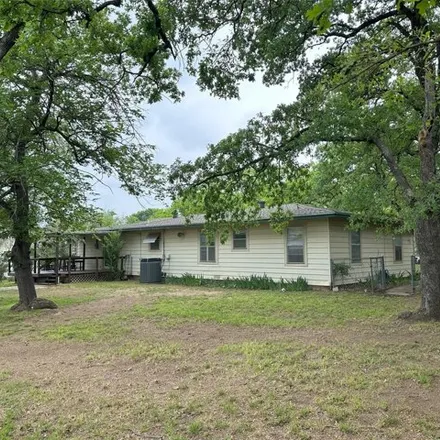 Image 5 - 435 Johns Drive, Bridgeport, TX 76426, USA - House for rent