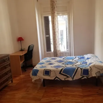 Rent this 5 bed room on Madrid in Calle de la Torrecilla del Leal, 7