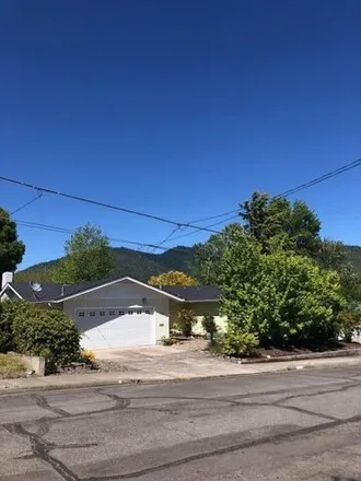 Buy this 2 bed house on 774 Northwest Amelia Drive in Grants Pass, OR 97526