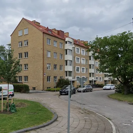 Rent this 3 bed apartment on Bellevuevägen 3b in 217 47 Malmo, Sweden