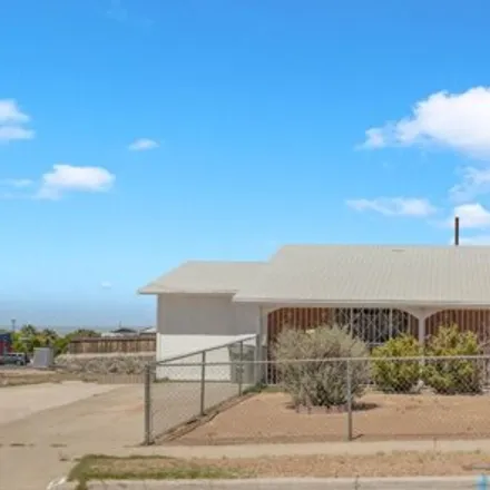 Buy this 4 bed house on 5805 Threadgill Avenue in El Paso, TX 79924