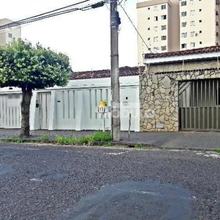 Image 1 - Avenida João Naves de Ávila, Centro, Uberlândia - MG, 38408-288, Brazil - House for rent