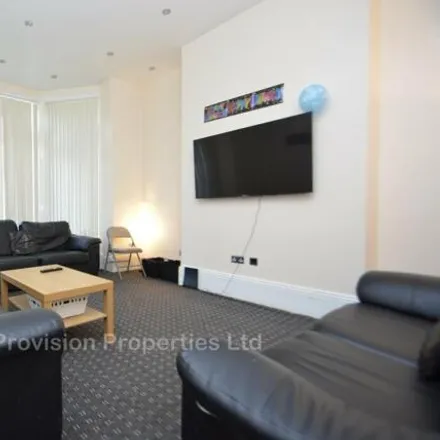 Rent this 1studio townhouse on 230 Kirkstall Lane in Leeds, LS6 3DP