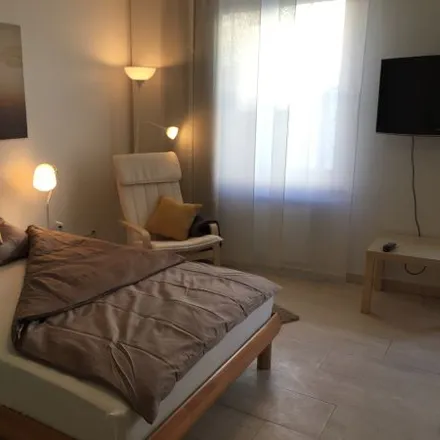 Rent this studio apartment on Kapellstraße 9a in 40479 Dusseldorf, Germany