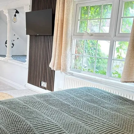 Rent this 1 bed apartment on Trowbridge in BA14 8BG, United Kingdom