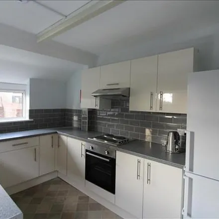 Rent this 4 bed apartment on 105 Milton Road in Bedford Place, Southampton