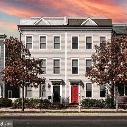 Rent this 4 bed townhouse on 910 North Alfred Street in Alexandria, VA 22314