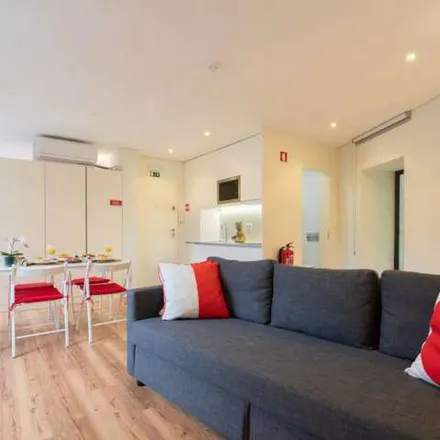 Rent this 1 bed apartment on Rua Fervença in 4400-074 Vila Nova de Gaia, Portugal