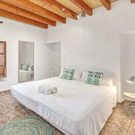 Rent this 6 bed house on Palma in Carrer de la Mare de Déu de Montserrat, 07008 Palma
