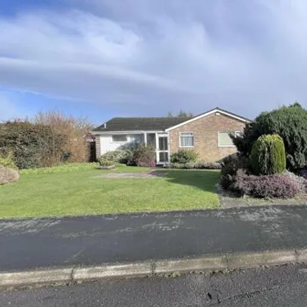 Buy this 3 bed house on 7 Ellesfield Drive in Dudsbury, BH22 8QW