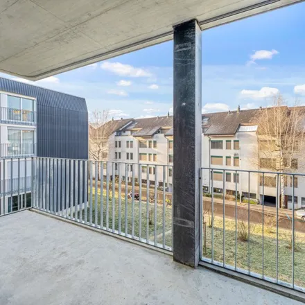 Rent this 4 bed apartment on Chemin des Narcisses / Narzissenweg 11 in 2504 Biel/Bienne, Switzerland