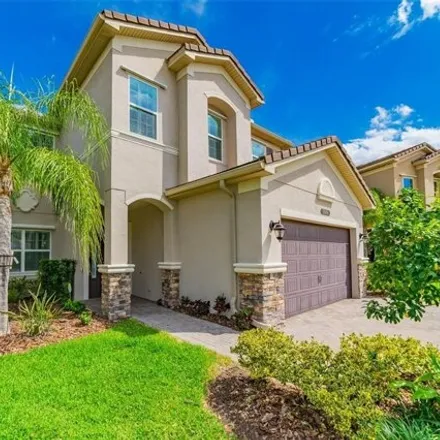 Buy this 5 bed house on 30964 Lindentree Dr in Wesley Chapel, Florida
