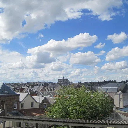 Rent this 5 bed apartment on 1 Rue du Gouvernement in 02100 Saint-Quentin, France