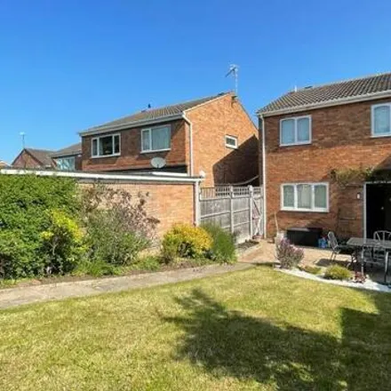 Image 6 - 21 Gainford Rise, Coventry, CV3 2RW, United Kingdom - House for sale