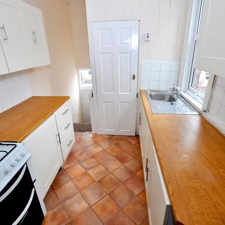 Rent this 4 bed apartment on Ashleigh Grove in Newcastle upon Tyne, NE2 3DX