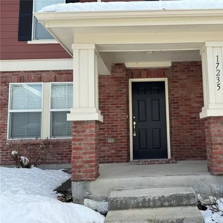 Rent this 3 bed townhouse on 17250 East Kansas Drive in Aurora, CO 80017