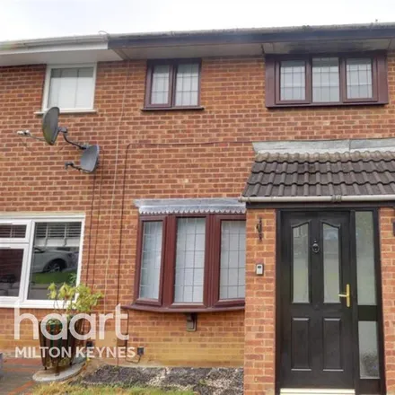 Rent this 4 bed townhouse on Favell Drive in Bletchley, MK4 1AT