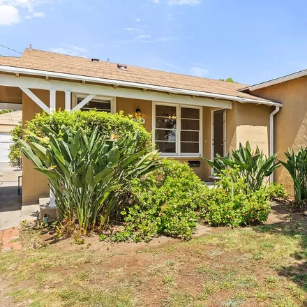 Rent this 3 bed house on 1739 Preuss Road in Los Angeles, CA 90035